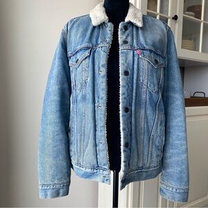 Levi’s Trucker Jacket